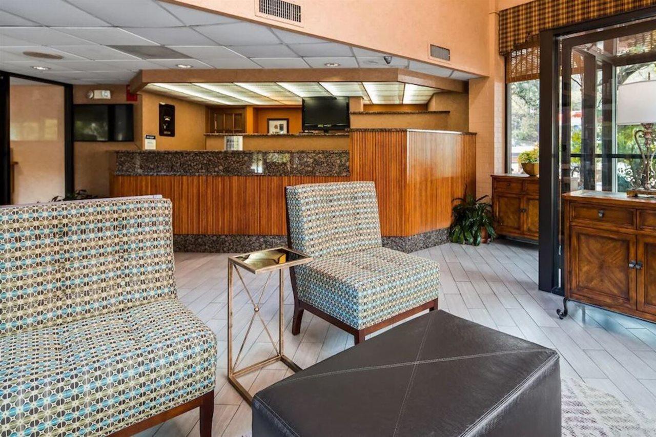 Best Western Braddock Inn La Vale Экстерьер фото