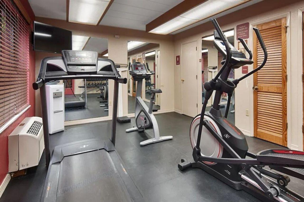 Best Western Braddock Inn La Vale Экстерьер фото