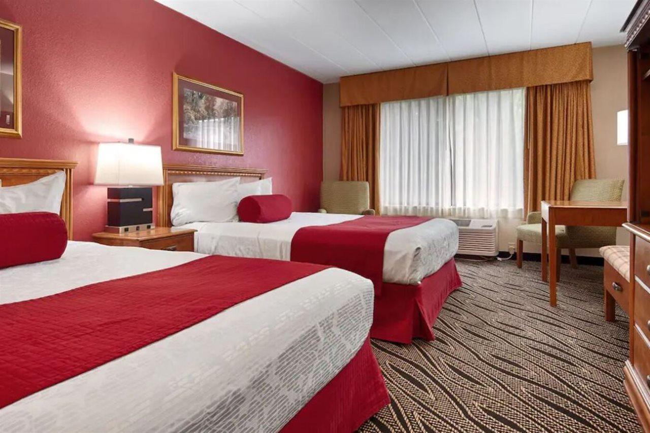 Best Western Braddock Inn La Vale Экстерьер фото