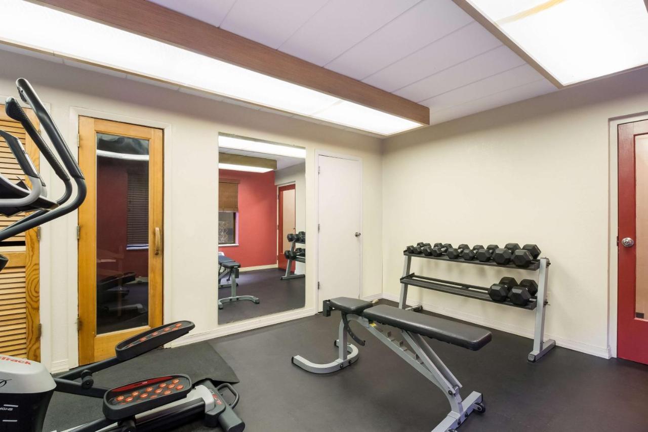 Best Western Braddock Inn La Vale Экстерьер фото