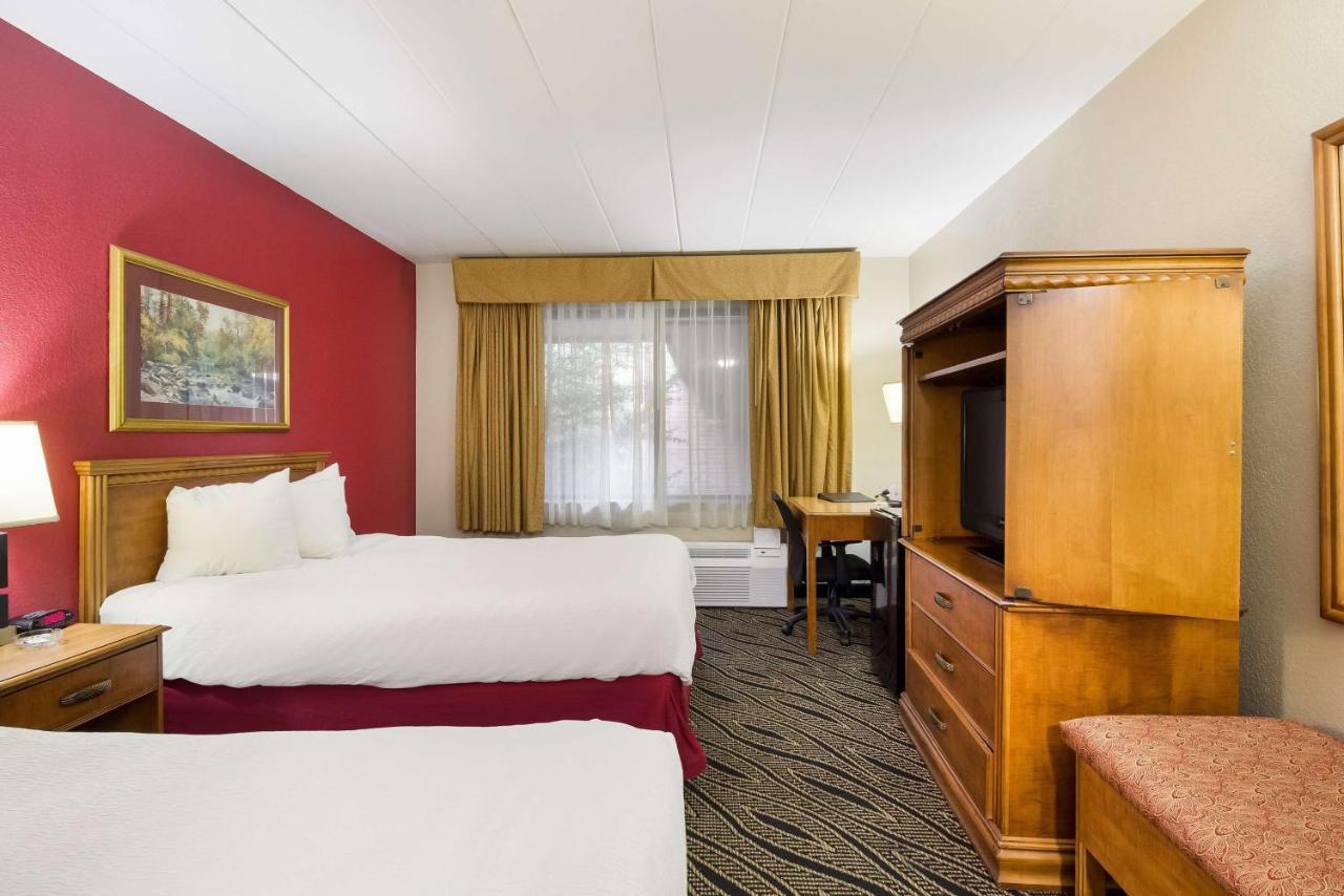 Best Western Braddock Inn La Vale Экстерьер фото